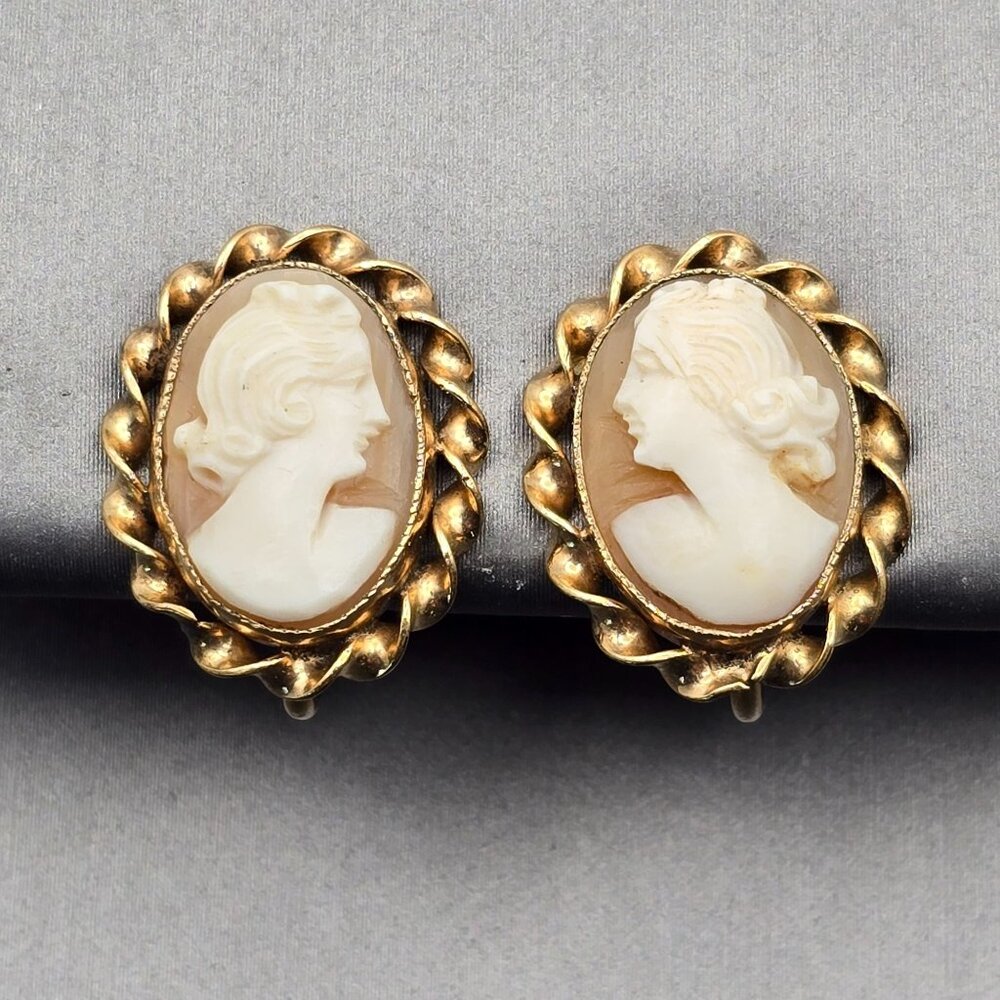VTG AMCO 12k Gold Filled Shell Cameo Screw Back Earrings .75" 1960s